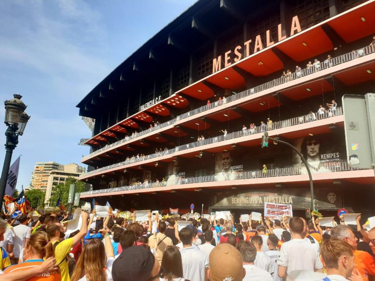 Football Supporters in Spain