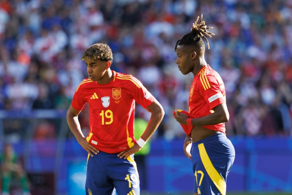 spain - nico williams and lamine yamal