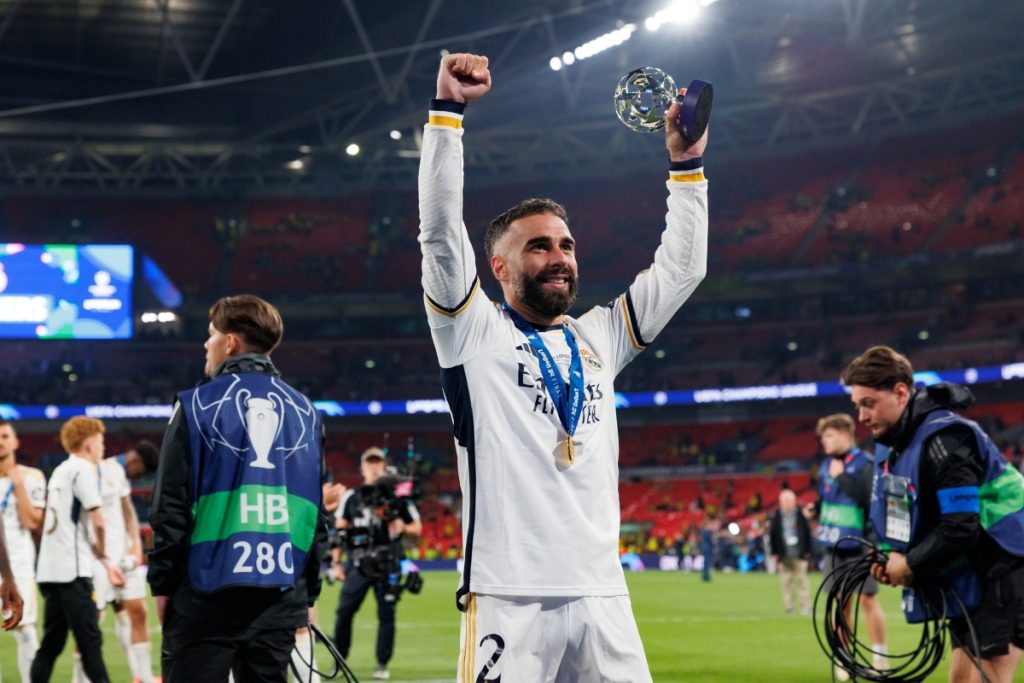 Which position for alender-arnold at Real Madrid