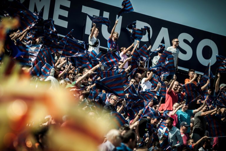 Levante fans